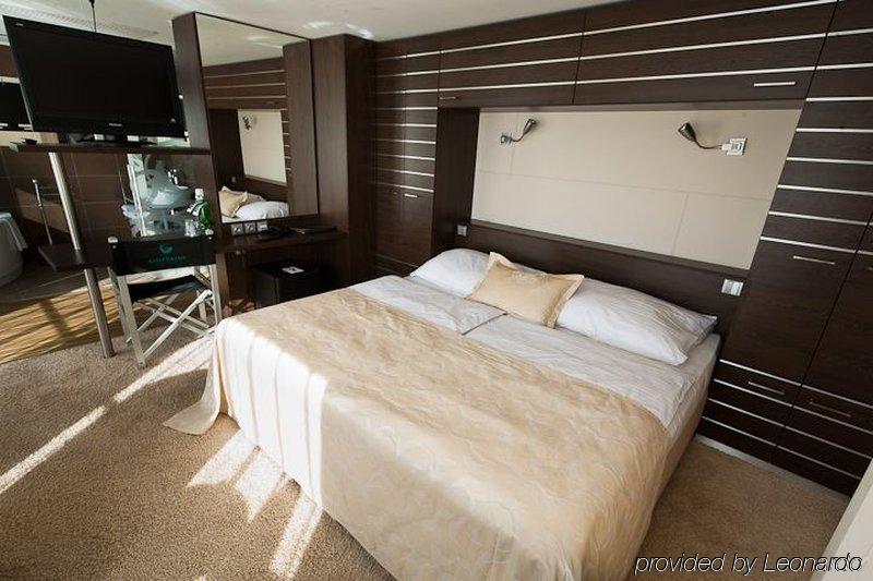 Rohan Boat Prague Room photo