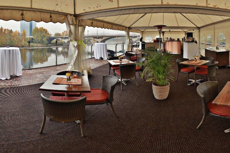 Rohan Boat Prague Exterior photo