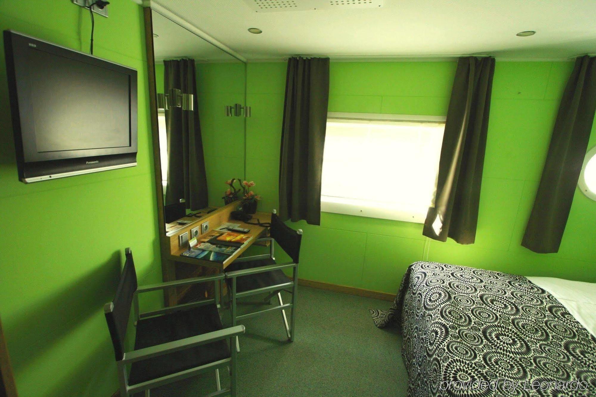 Rohan Boat Prague Room photo